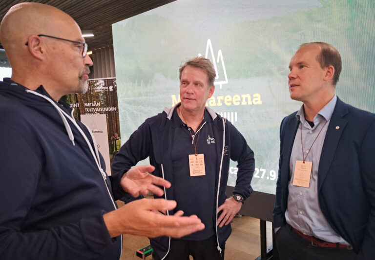 Suunnistuksen sidosryhmät verkostoituivat Metsäareenalla/ Stakeholders networked in Metsäareena